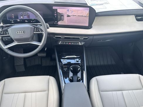 New 2026 Audi Q3 quattro 2.0T AWD/4WD image 16