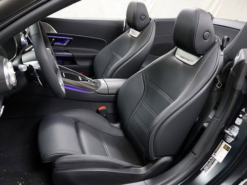 New 2026 Mercedes-Benz SL 63 AMG 4MATIC image 12