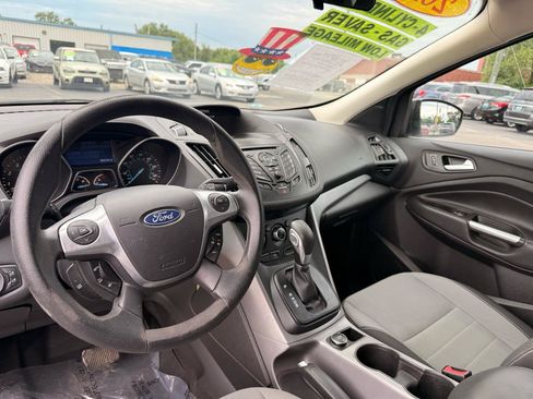 Used 2014 Ford Escape SE FWD image 11