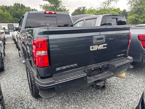 Used 2019 GMC Sierra 3500 Denali w/ Duramax Plus Package AWD/4WD image 5