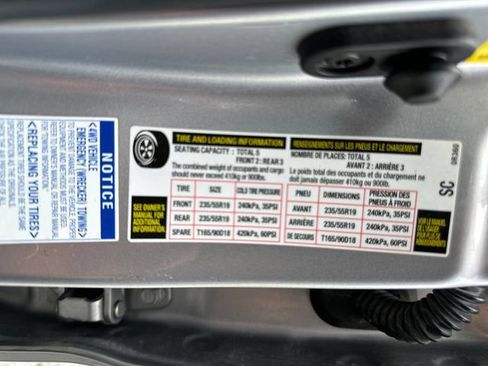 Used 2021 Toyota RAV4 Limited AWD/4WD image 29