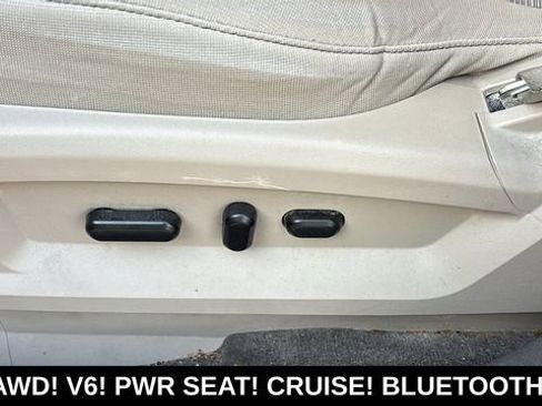 Used 2014 Ford Edge SEL AWD/4WD image 23