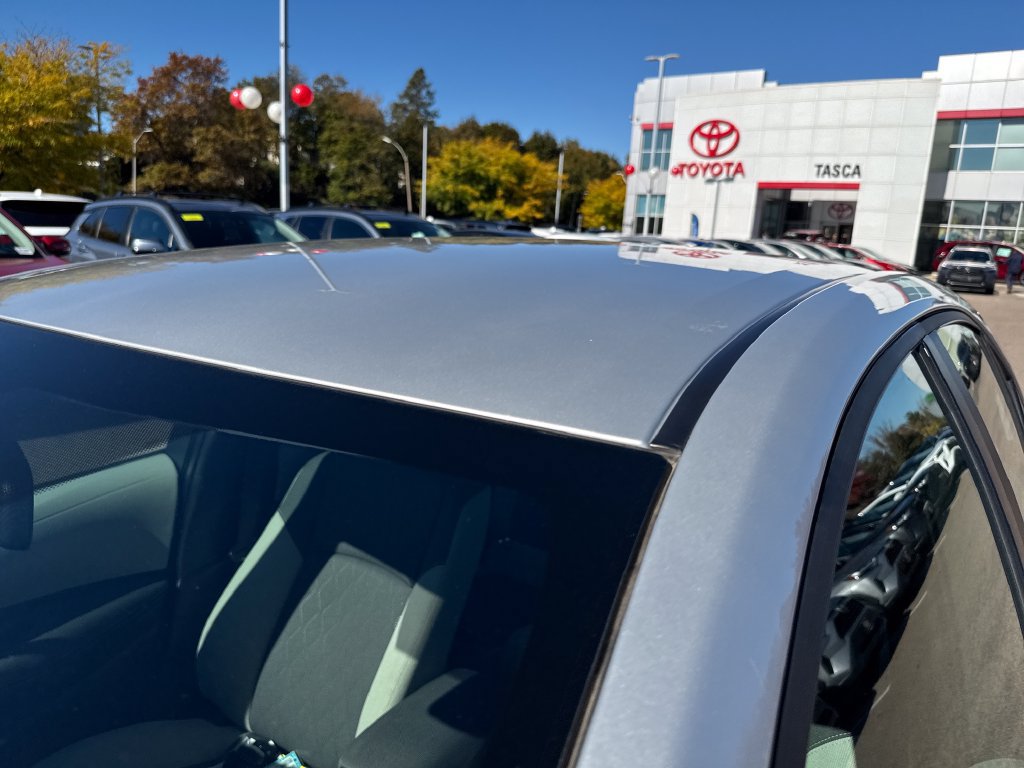 Used 2025 Toyota Corolla LE FWD image 47