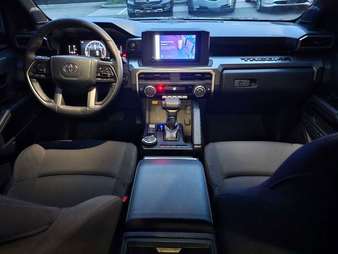 Used 2024 Toyota Tacoma SR5 image 17