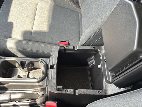 Used 2025 Jeep Gladiator Sport AWD/4WD image 28