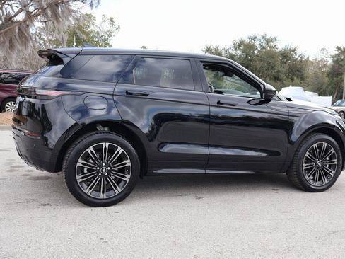 Used 2026 Land Rover Range Rover Evoque Dynamic SE image 5