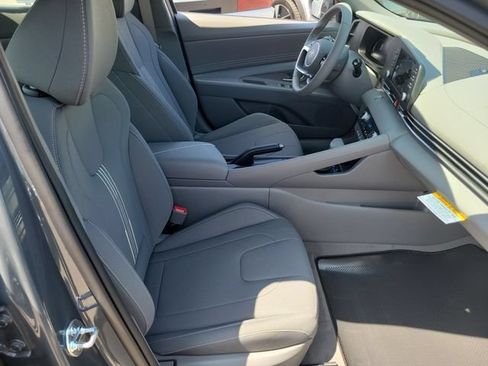 New 2026 Hyundai Elantra Sport FWD image 15