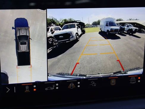 Used 2024 GMC Sierra 2500 Denali Ultimate image 17