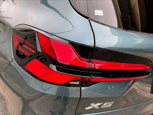 Certified 2026 BMW X5 sDrive40i image 28