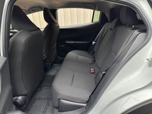Used 2024 Toyota Prius Prime FWD image 39