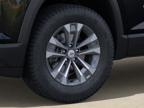 New 2026 Chevrolet Equinox LT w/ Safety and Technology Package FWD image 9
