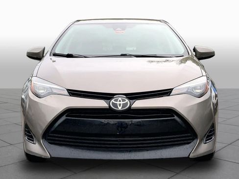 Used 2018 Toyota Corolla LE FWD image 4