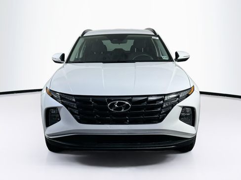 Used 2023 Hyundai Tucson SEL w/ Winter Package AWD/4WD image 2