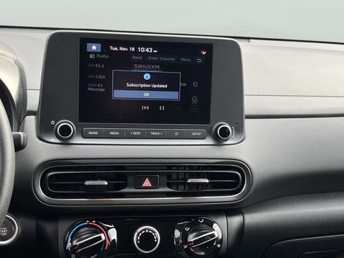 Used 2023 Hyundai Kona SEL image 15