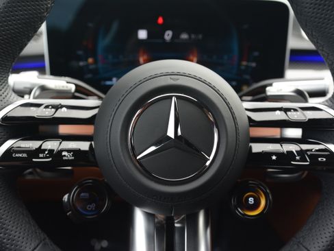 Used 2025 Mercedes-Benz S 63 AMG S image 19