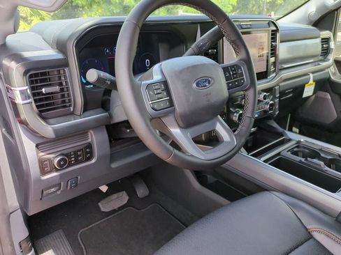 New 2025 Ford F250 Lariat w/ Lariat Ultimate Package AWD/4WD image 10