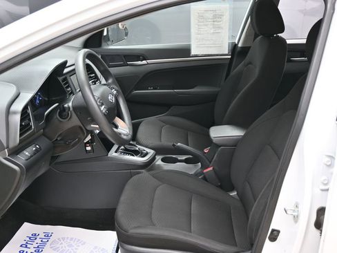 Used 2020 Hyundai Elantra SE w/ Cargo Package (C1) FWD image 22