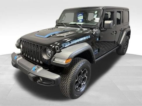 Used 2022 Jeep Wrangler Unlimited Rubicon 4xe w/ Cold Weather Group AWD/4WD image 1