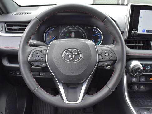 Used 2024 Toyota RAV4 SE w/ Weather & Moonroof Package AWD/4WD image 15