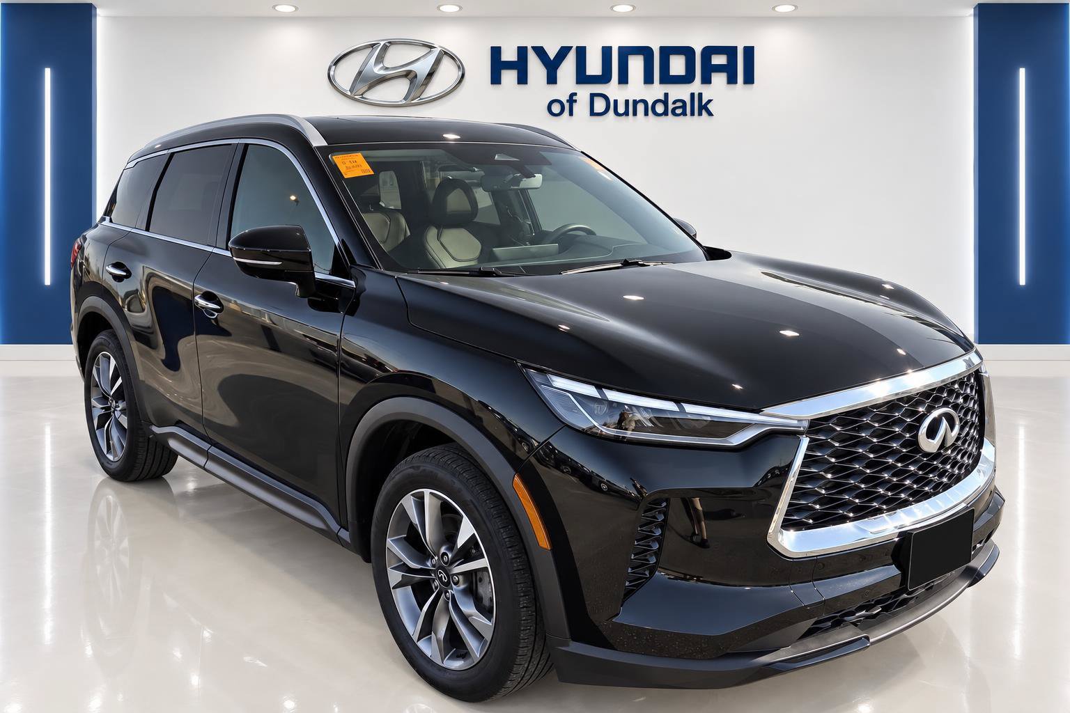 Used 2024 INFINITI QX60 Luxe AWD/4WD image 1