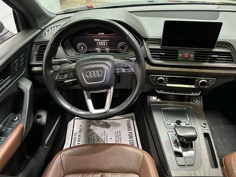 Used 2018 Audi Q5 2.0T Premium Plus w/ Premium Plus Package image 17