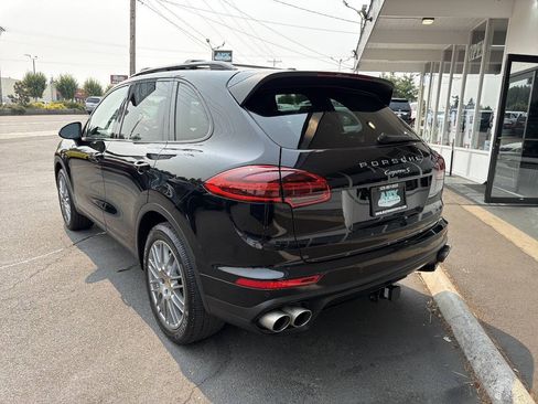 Used 2016 Porsche Cayenne S AWD/4WD image 4