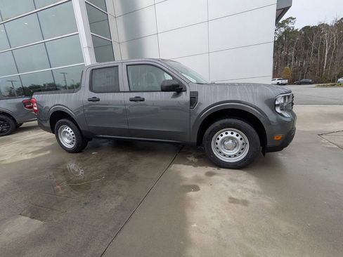 New 2025 Ford Maverick XL w/ 4K Tow Package image 3