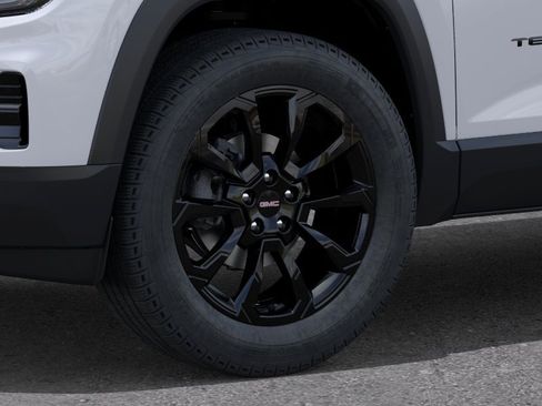 New 2027 GMC Terrain Elevation w/ Elevation Premium Package FWD image 7