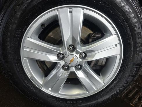 Used 2019 Chevrolet Trax LT w/ LT Convenience Package image 7