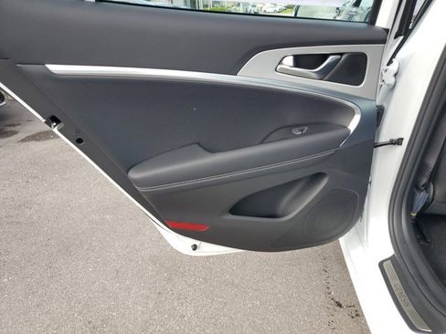 New 2026 Genesis G70 2.5T Prestige image 8