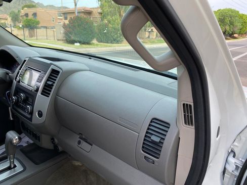 Used 2017 Nissan Frontier SV w/ SV Value Truck Package image 51