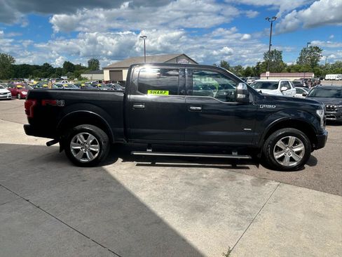 Used 2015 Ford F150 Platinum w/ Equipment Group 701A Luxury AWD/4WD image 4
