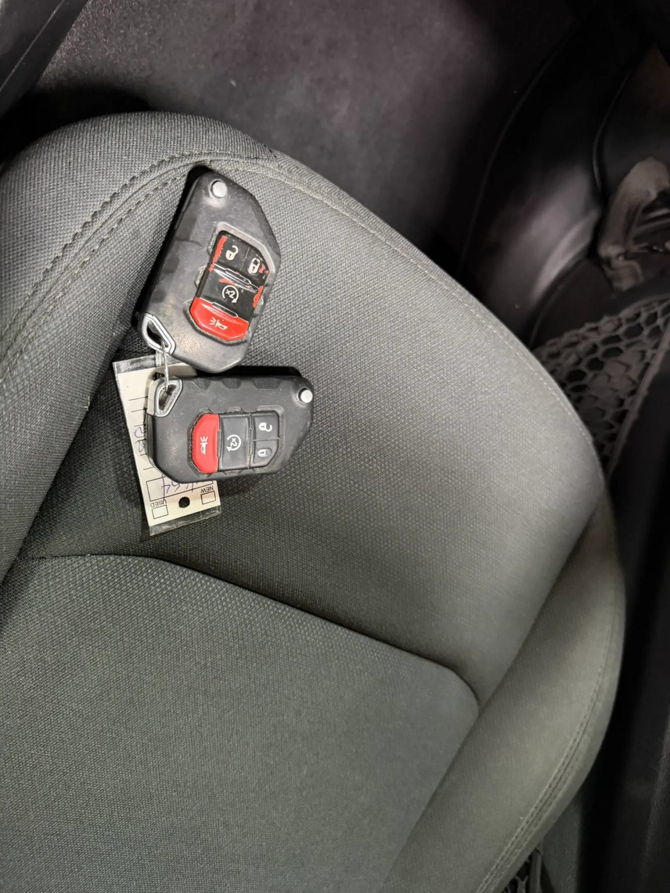 Used 2020 Jeep Wrangler Unlimited Sahara w/ Uconnect 4C Nav & Sound Group AWD/4WD image 57