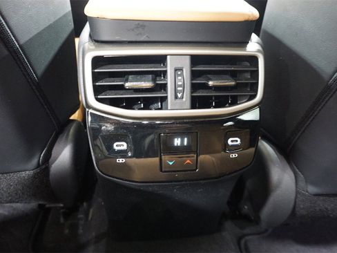 Used 2024 Lexus RX 350 Premium image 17