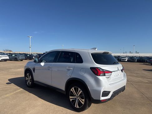 Used 2024 Mitsubishi Outlander Sport ES image 13