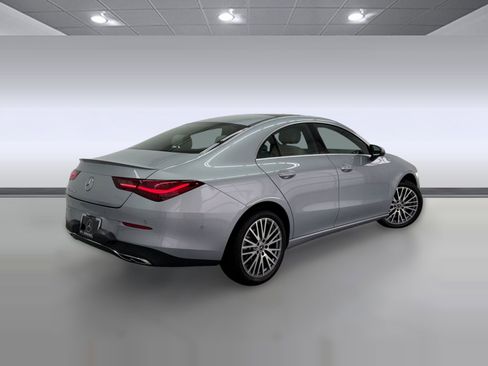 Certified 2026 Mercedes-Benz CLA 250 image 8