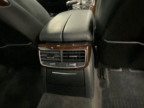 Used 2015 Audi A8 L 4.0T image 38