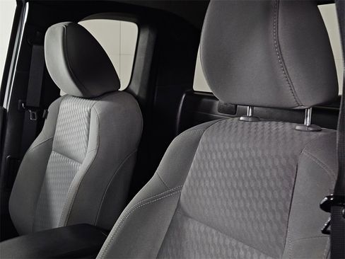 Used 2020 Toyota Tacoma SR image 24