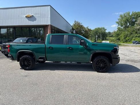 New 2026 Chevrolet Silverado 2500 LT w/ Trail Boss Package AWD/4WD image 10