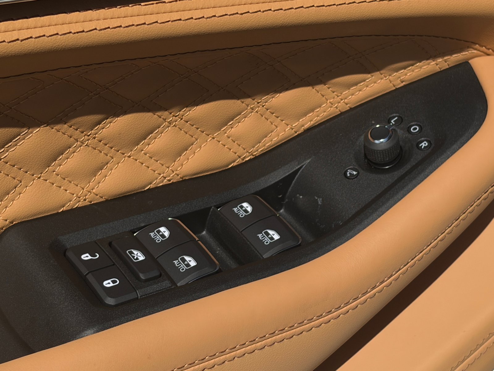 New 2026 Jeep Grand Cherokee Summit AWD/4WD image 16