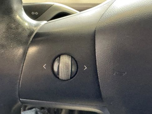 Used 2019 Tesla Model 3 Standard Range Plus image 17