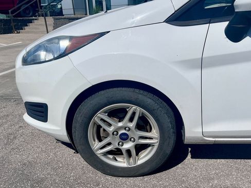 Used 2017 Ford Fiesta SE FWD image 22