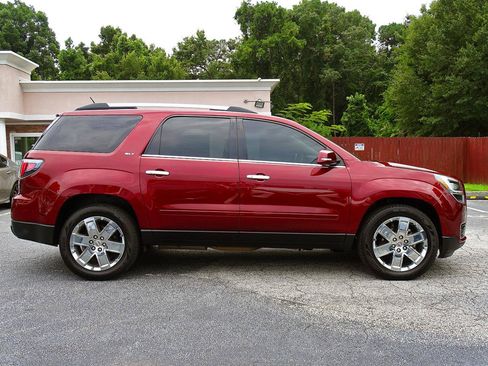 Used 2017 GMC Acadia Limited SLT FWD image 12