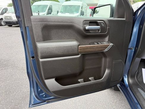 Used 2019 Chevrolet Silverado 1500 LT w/ All-Star Edition AWD/4WD image 11