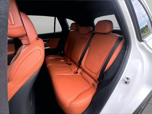 Certified 2023 Mercedes-Benz GLC 300 4MATIC image 21