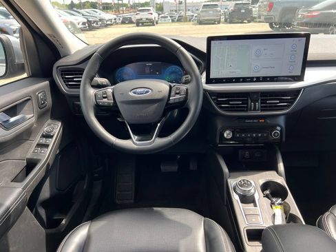 Used 2024 Ford Escape Platinum AWD/4WD image 34