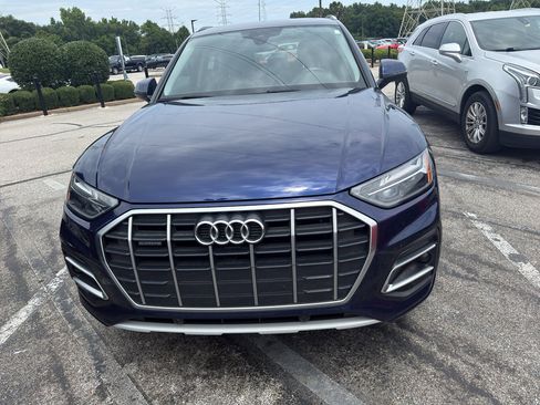 Used 2021 Audi Q5 2.0T Premium w/ Convenience Package AWD/4WD image 4