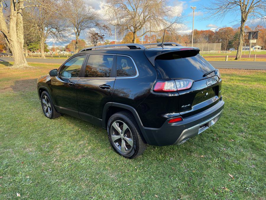Used 2019 Jeep Cherokee Limited w/ Luxury Group AWD/4WD image 24