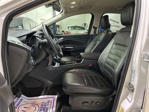 Used 2018 Ford Escape SEL AWD/4WD image 17