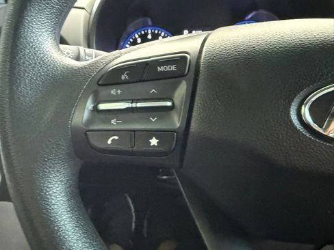 Used 2022 Hyundai Kona SEL image 26